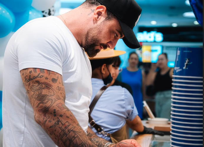 Berry’s e Felipe Titto inauguram loja em Aracaju