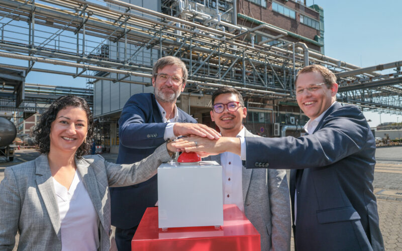 BASF inaugura nova planta de produção em Düsseldorf, na Alemanha